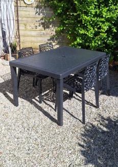 Saint-Georges-le-Gaultier Apartment | Le Jarrier Apartment - Alpes Mancelles