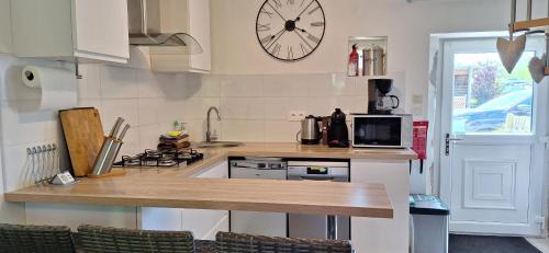 Saint-Georges-le-Gaultier Apartment | Le Jarrier Apartment - Alpes Mancelles