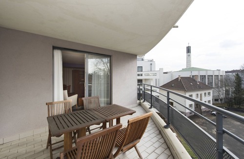 Orangerie House | Le Jean-Sebastien Bach