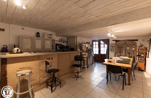 Billom House | Le Logis D'hestia