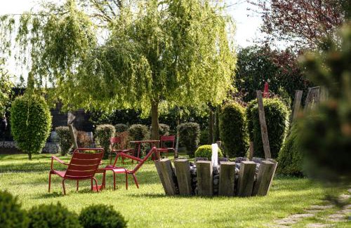 Jouey Villa | Le Logis des Prés Verts Villa avec Jacuzzi Privatif