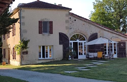 Moncrabeau Bed & Breakfast | Le Logis du Pradet