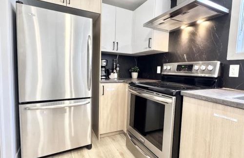 Ste. Foy Apartment | Le Luxueux 2