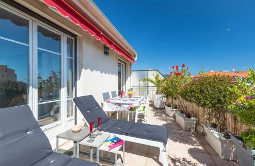 Mantega Apartment | LE MANTEGA - F2 MODERNE,CENTRE VILLE, 2 GRANDES TERRASSES,CLIMATISATION, ASCENSEUR