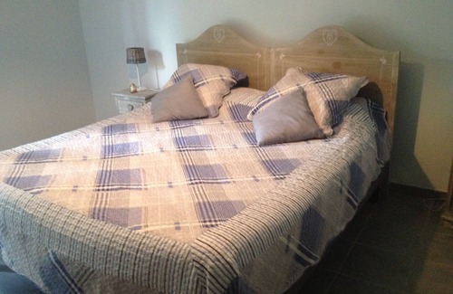 Auberives-en-Royans House | Le Mas de Servant Chambres d'Hotes
