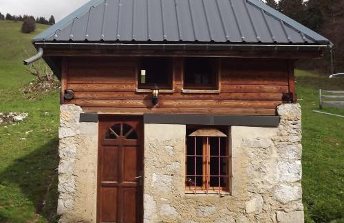 Saint-Pierre-de-Chartreuse Ski Chalet | Le Mignot - Station de ski à 15min
