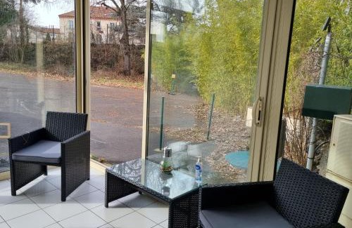 Issoire Apartment | Le Mordene - WIFI - Parking