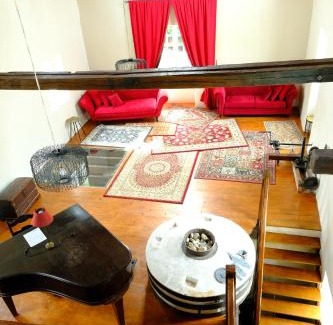 Cerny House | LE MOULIN DE TANQUEUX