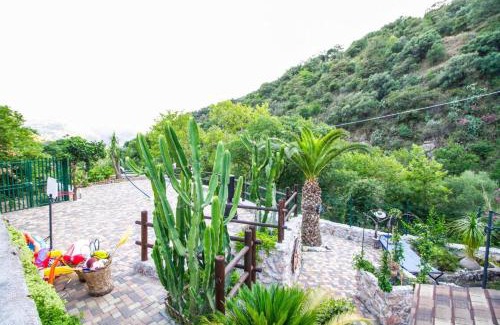 Motta Camastra Cabin | Le Muse Country House - Gole Alcantara