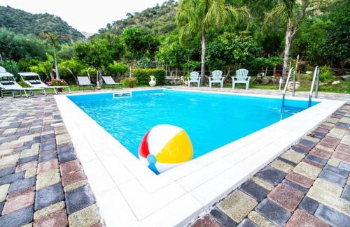 Motta Camastra Cabin | Le Muse Country House - Gole Alcantara