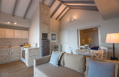 Anse Royale Apartment | Le Nautique Luxury Beachfront Apartments
