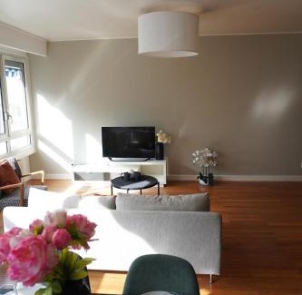 Jules Ferry - Recamier Apartment | Le Neyst