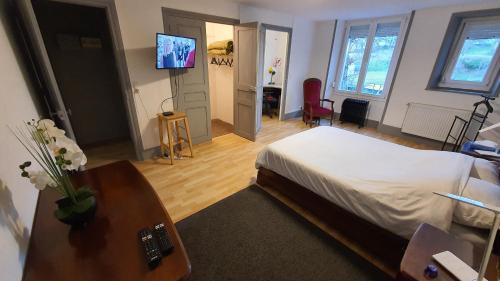 Langres House | Le nid d hirondelles - Terrasse Jardin Grand garage