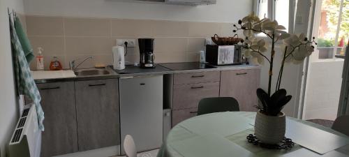 Joux-la-Ville Apartment | Le nid de Mary