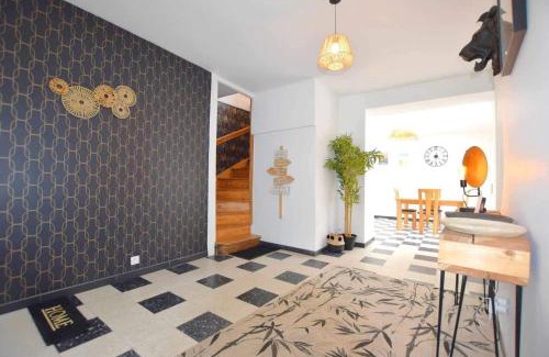 Ardres House | Le Notre Dame