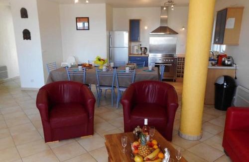 Courry House | Le Panorama