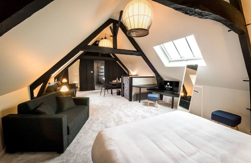 Anzin-Saint-Aubin Bed & Breakfast | Le Pavillon Du Golf D'Arras