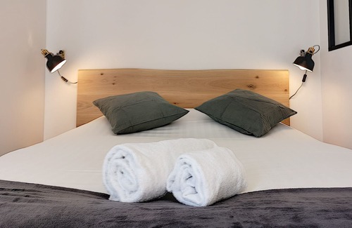 Grand Clement Apartment | Le Petit Balzac - Joli Studio Villeurbanne
