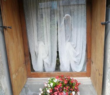 Noyal-Pontivy Apartment | Le Petit Chateau, Matisse