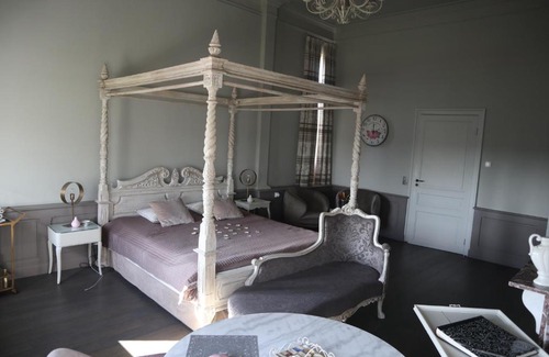 Leffinge Bed & Breakfast | Le Petit Chateau Vaartdijk