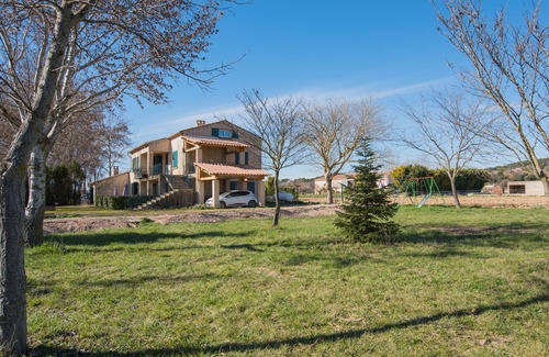 Pertuis Apartment | Le Petit Galla, country apartment