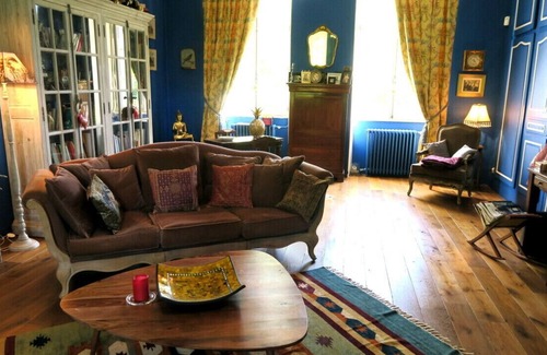 Lavault-de-Fretoy House | Le petit Manoir de Frétoy, in the heart of the Morvan regional park