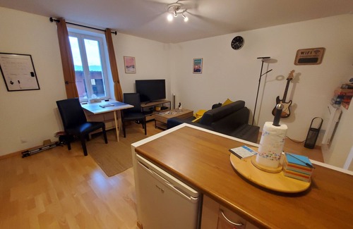 Thoiry Apartment | Le Pied-à-Terre de Fenières - T2 10mins from Geneva and CERN!