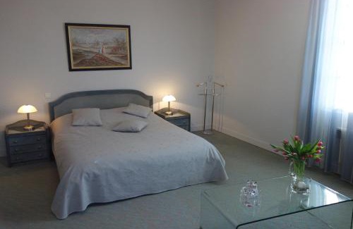 Lafrancaise Bed & Breakfast | Le Platane