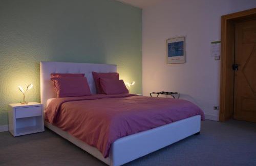 Lafrancaise Bed & Breakfast | Le Platane