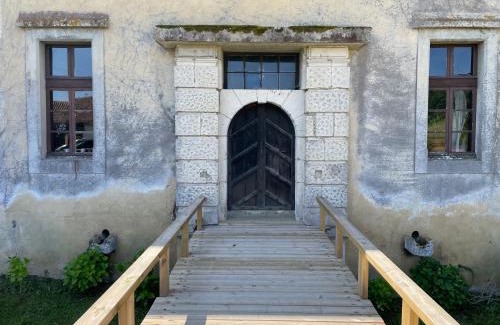 Saint-Martin-de-Hinx House | LE POUY