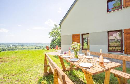 Picherande House | Le Pré devant nous