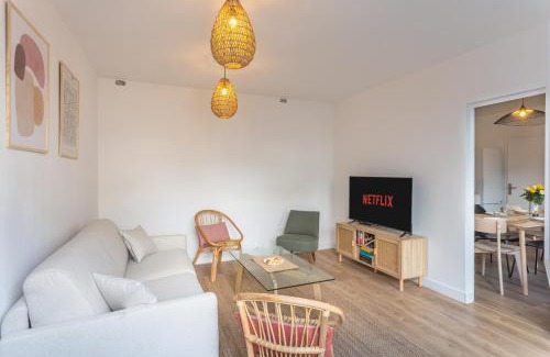 Le Mans Apartment | Le Pré Vert - Terrasse - Calme - Netflix