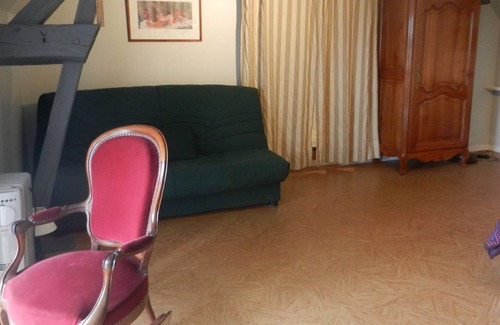 Chahaignes House | Le Puits de la Montrée