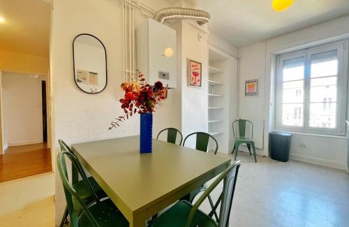 Saint-Fons Apartment | Le raspail - appartement 8 personnes - check in h24 - wifi
