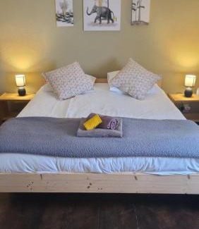 Virlet Bed & Breakfast | Le Relais des Eléphants Colorés