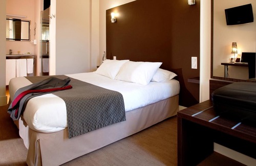 Saint-Leonard-de-Noblat Hotel | Le Relais Saint Jacques