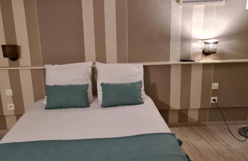 Saint-Pol-sur-Ternoise Hotel | Le Royal Hôtel