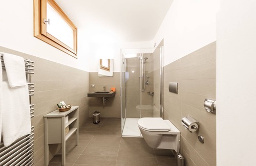 Poggi del Sasso Hotel | Le Scuole - ColleMassari Hospitality