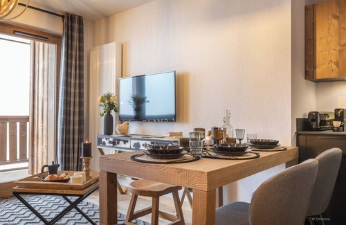 Montalbert Apartment | Le Snoroc TS 2p6p Cabin Premium A26P