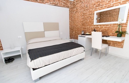 Polistena Bed & Breakfast | Le Suite Bed & Breakfast - Holiday Home