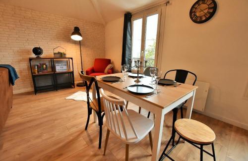 Auvers-sur-Oise Apartment | LE TOIT D'AUVERS - T2- 2e étage