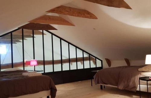Saint-Etienne-Lardeyrol Bed & Breakfast | Le Vanoir et L'herminette