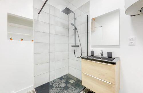 Boucle - Gros Caillou Apartment | Le White Cozy - Lyon - Croix Rousse