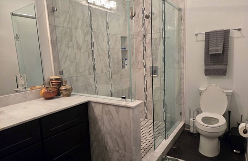 Dallas Design District Apartment | Legacy Hi-Fi Studios Apartment - 2 bedrooms in the Design District