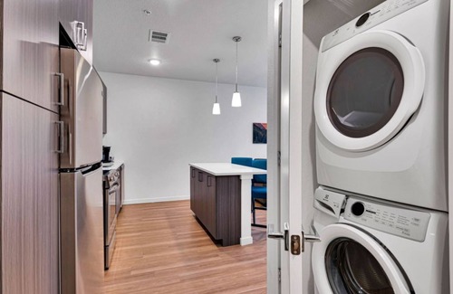 Jewell Heights - Hoffman Heights Apartment | Legacy Unit - 1BR 1BA - S
