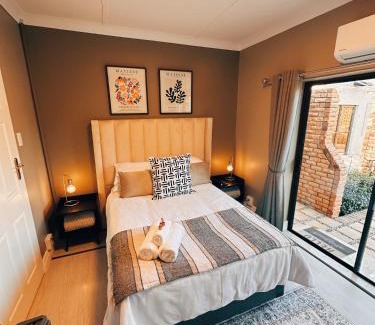 Welkom Bed & Breakfast | Lemon & Blue Guest House