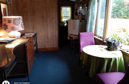 Peterborough Cottage | Lemon Drop Cottage a private cottage getaway
