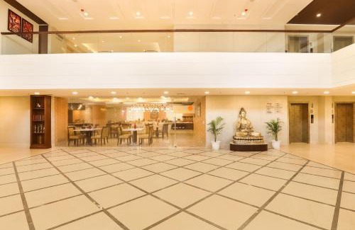 Aligarh Hotel | Lemon Tree Hotel, Aligarh
