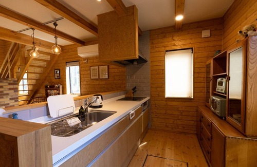 Kitasaku-gun Cottage | Lenz A modern wooden house inspired by teddy bear /Kitasaku-gun Nagano
