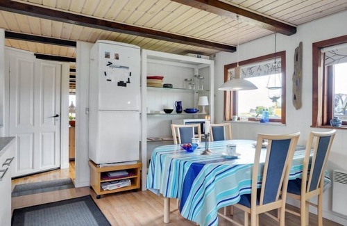 Øsløs House | "Leocadia" - 150m to the inlet by Interhome